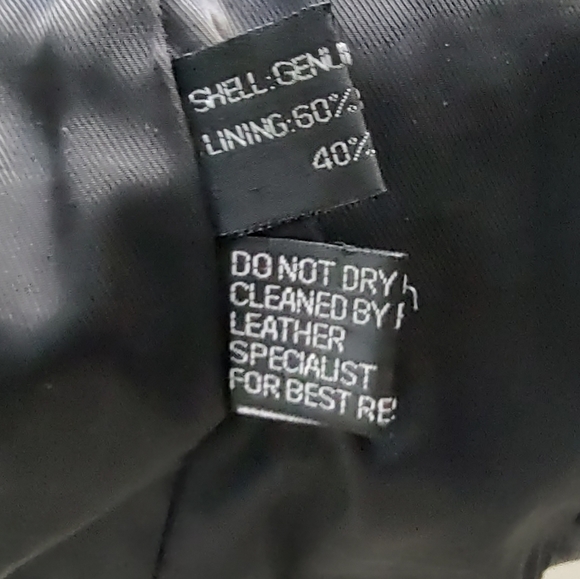 Vintage EGO Black Leather, Front Buttons, Fully Removable Lining Women's Jacket - Picture 9 of 10